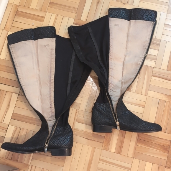 Michael Kors Bromley over the knee zip leather size 6.5M - Picture 9 of 10